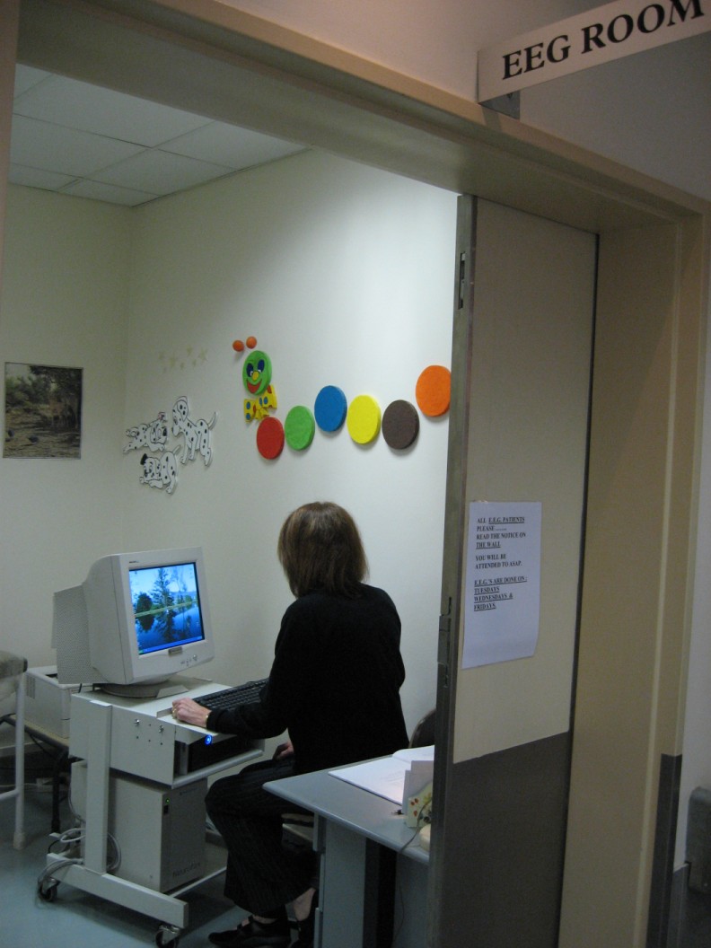 gallery-walk-through-entabeni-epilepsy-laboratory